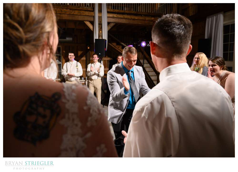 funny wedding dancing